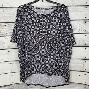 LulaRoo 2XL Black Floral Scoop Neck SS Tunic Shirt